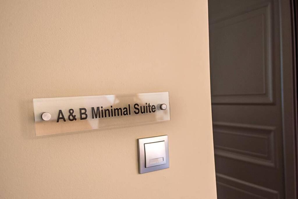 A & B Minimal Suite With Sea View In Argostoli Bagian luar foto